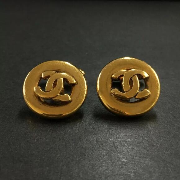 Vintage Chanel Gold-Tone CC Logo Cufflinks - Picture 1 of 6